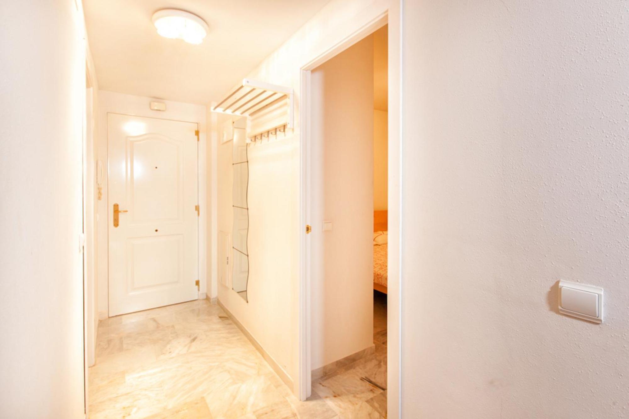 2035-Lovely 1 Bedrooms Sea View Apartment マニルバ エクステリア 写真